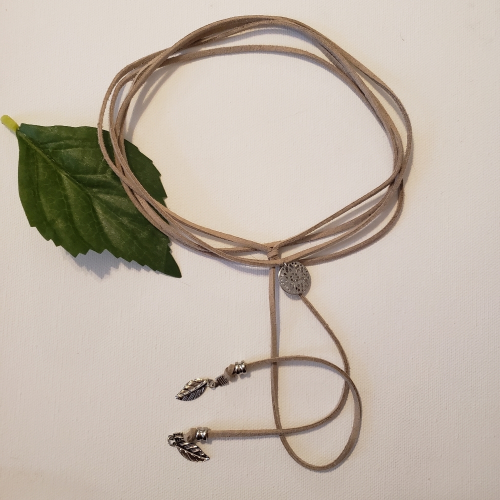 Beige Choker